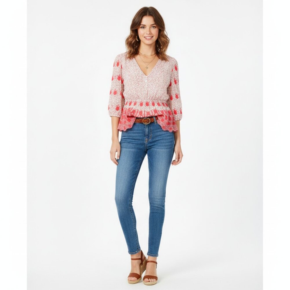*Guess Floral Embroidered Blouse